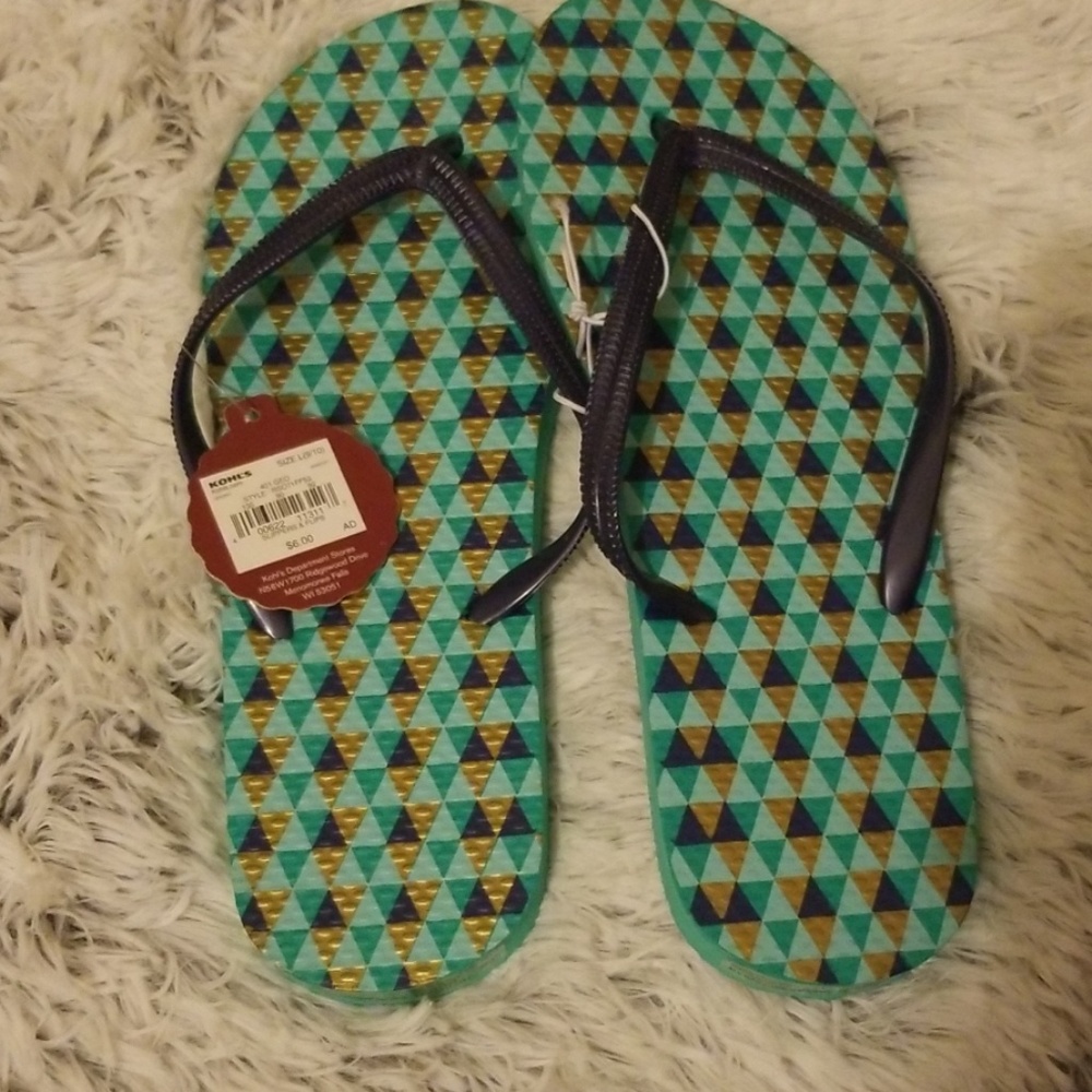 NWT Flip Flops Size 10